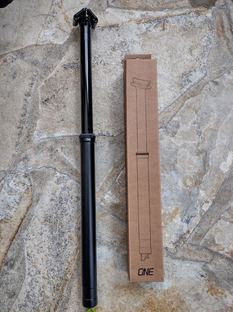 Used Oneup V2 30.9/240 Seatpost bike — image 3 of 4