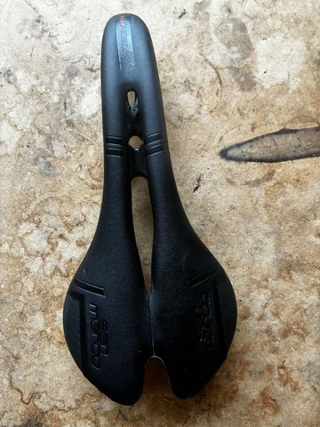 Used Selle San Marco Aspide FX Saddles & Seatposts