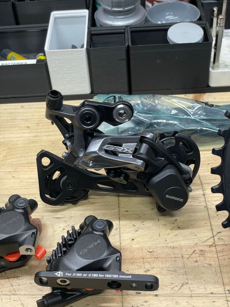Used Shimano GRX600/800 Groupset bike — image 2 of 5