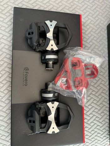 Used Favero Assioma DUO Power Meter Pedals bike — image 2 of 4