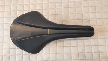 Used Fizik Antares 00 Versus evo 2023 Saddles & Seatposts