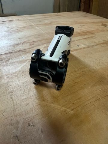 Używany Deda Elementi Zero Nero Carbon Stem 110mm bike — zdjęcie 4 z 8