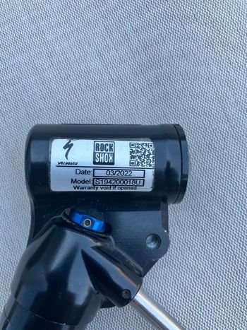 Used RockShox Brain 2.0 Epic 2022 bike — image 2 of 6