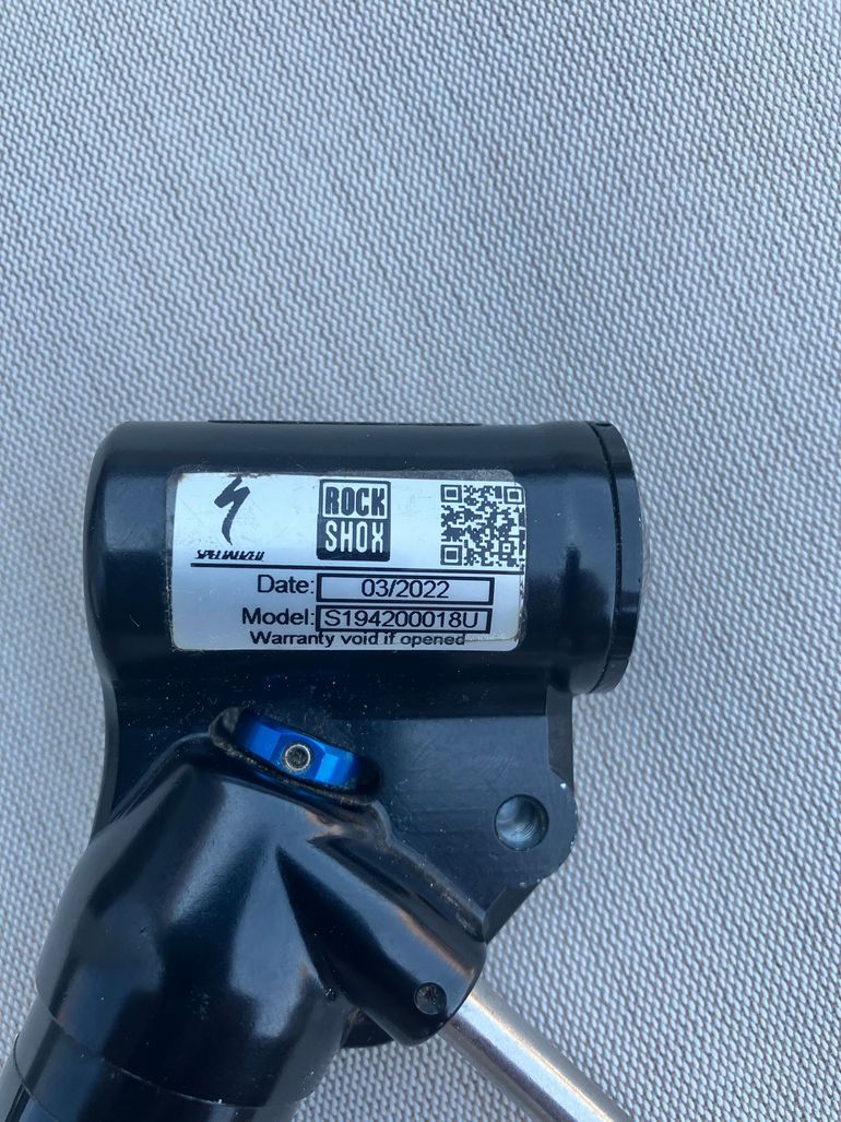 Used RockShox Brain 2.0 Epic 2022 bike — image 2 of 6