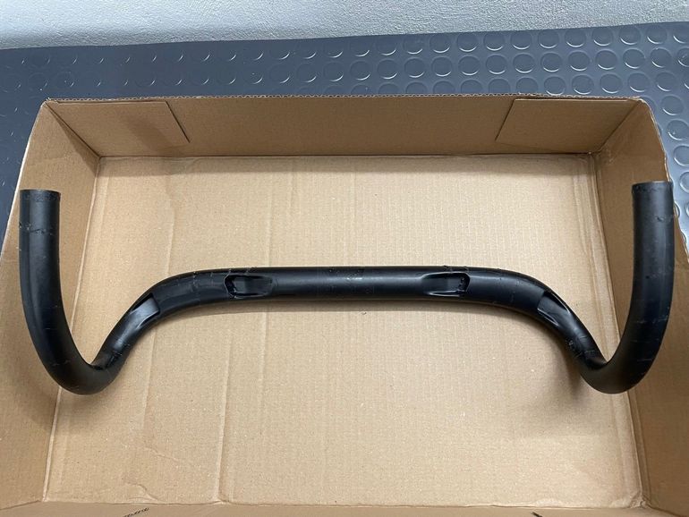 Used Deda Elementi Superleggera Carbon bike — image 3 of 8