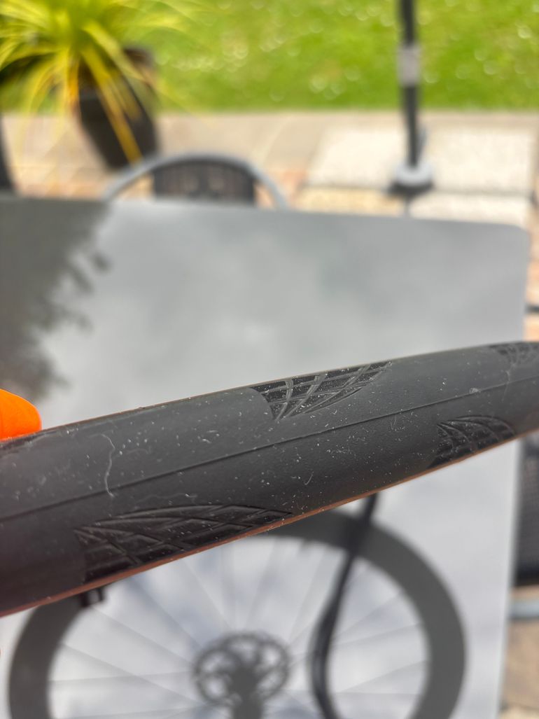Used Bontrager Aeolus Elite 35V TLR Disc Road Wheel 2024 bike — image 7 of 8
