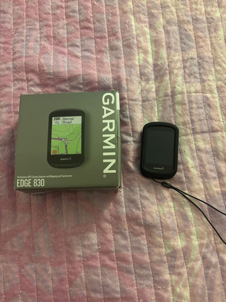 Used Garmin Edge 830 GPS Cycling Computer bike — image 1 of 2