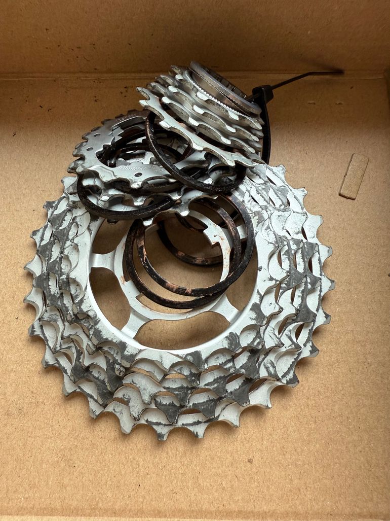 Used Campagnolo Super Record 12-speed wireless 2025 bike — image 12 of 13