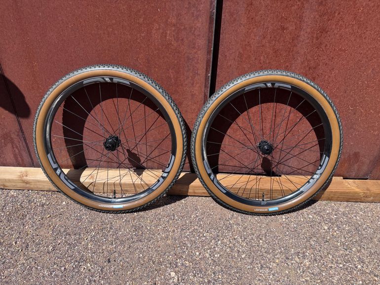 Used Enve G27 650b Wheelset bike — image 2 of 2