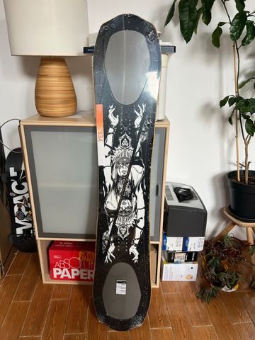 Used Yes Snowboards 20/20 156cm Snowboard 2022 Snowboarding & Splitboarding