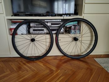 Used Dt Swiss R 470 700C 23 mm DB VI 2026 bike