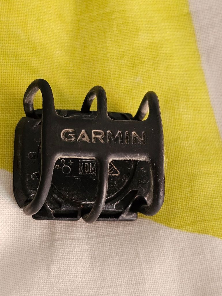 Used Garmin Edge Sensor Bundle 2024 bike — image 2 of 5