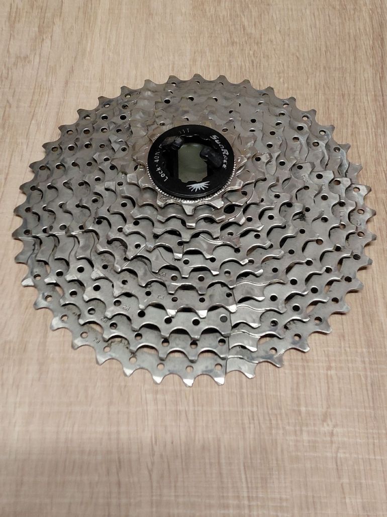 Used Sunrace Cassette 10v bike — image 4 of 5