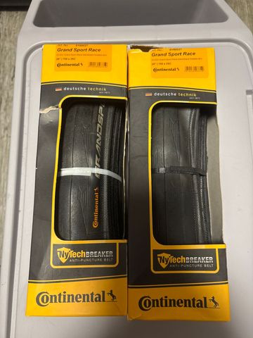 Käytetty Continental Grand Sport Race Tyres & Tubes