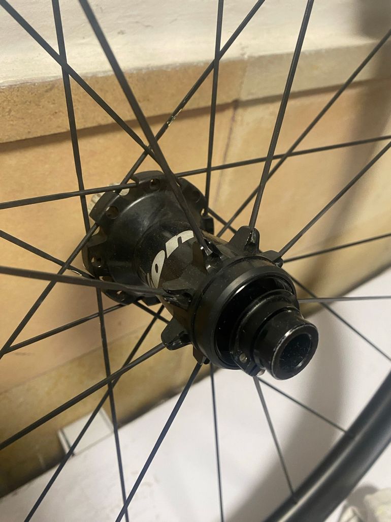 Used Vision Metron 40 SL carbon tubular bike — image 9 of 10