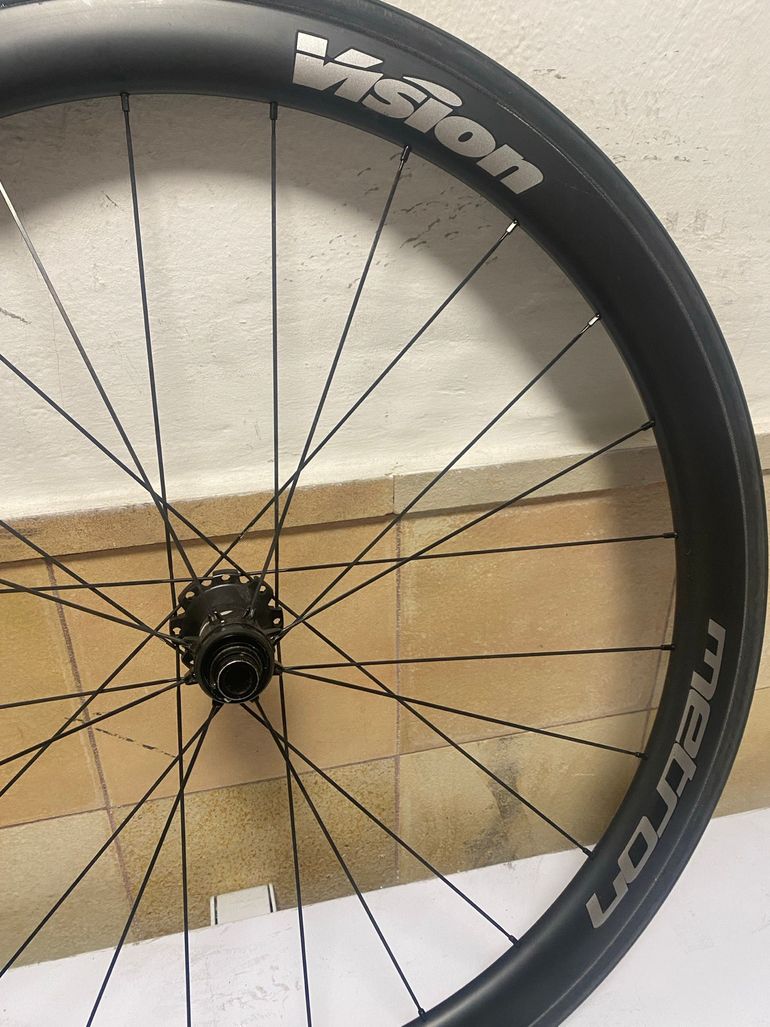 Used Vision Metron 40 SL carbon tubular bike — image 4 of 10