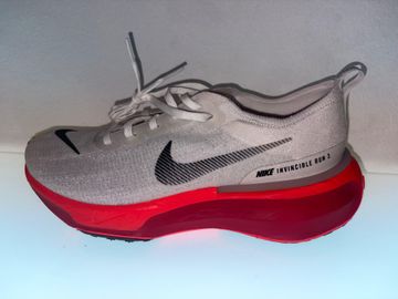 Nike ZoomX Invincible Run FK 3 Running Shoes usato