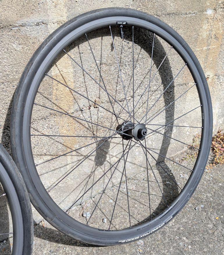 Used Dt Swiss PR 1400 Dicut 21 bike — image 11 of 15