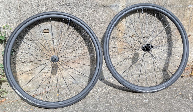 Used Dt Swiss PR 1400 Dicut 21 bike — image 5 of 15