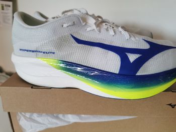 Used Mizuno Hyperwarp Elite 2026 bike