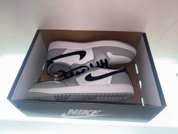 Used Nike Air Jordan 1 Retro Low OG bike — image 2 of 4