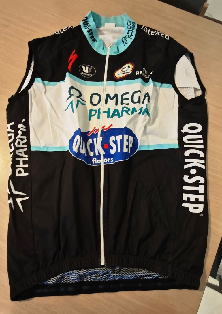Used Castelli Pro Light Wind Gilet bike — image 1 of 2