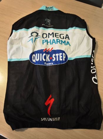 Used Castelli Pro Light Wind Gilet bike — image 2 of 2