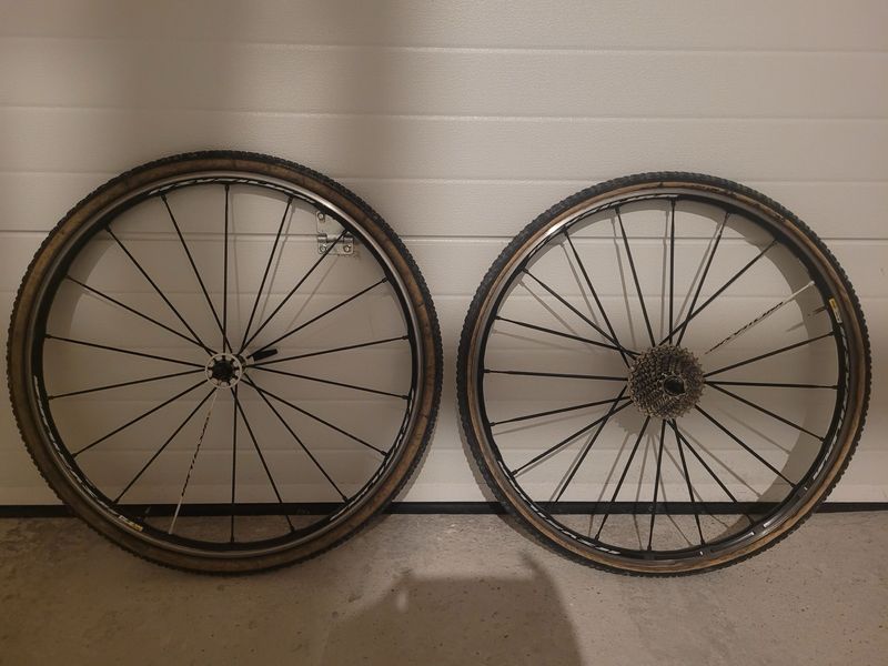 Gebrauchtes Mavic Ksyrium SLR Wheelset 2013 bike — Bild 7 von 8