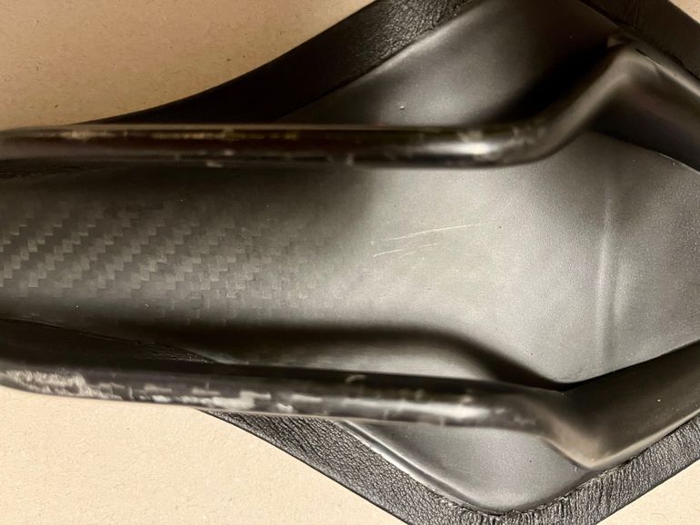 Used Fizik Airone 00 Carbon bike — image 3 of 10