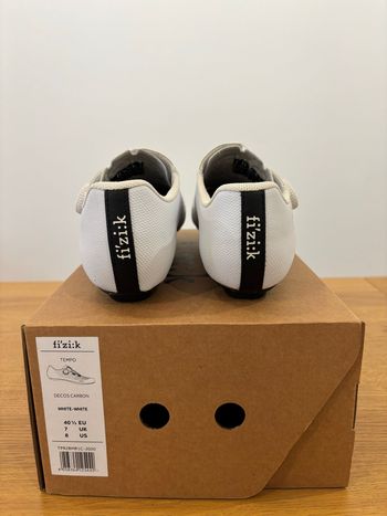 Used Fizik Tempo Decos Carbon White 40.5 bike — image 9 of 10