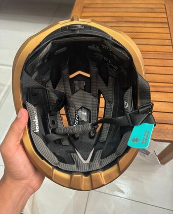 Used ABUS Casco Sunrmoon nuovo 2026 bike — image 6 of 8