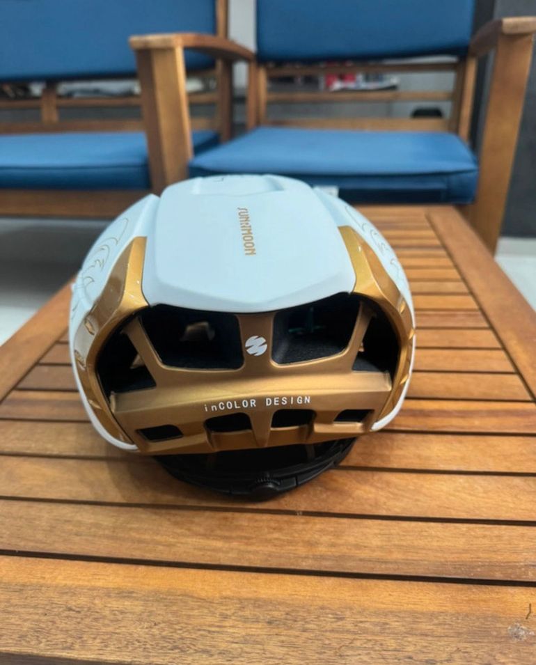 Used ABUS Casco Sunrmoon nuovo 2026 bike — image 3 of 8