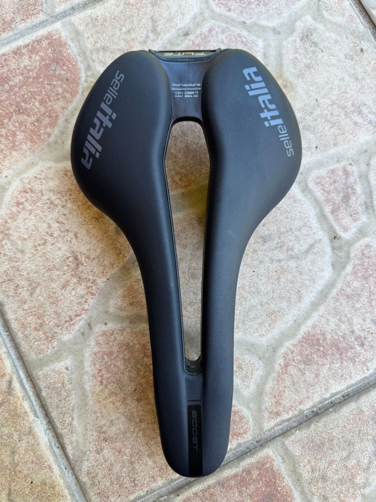 Used Selle Italia boost bike — image 1 of 5