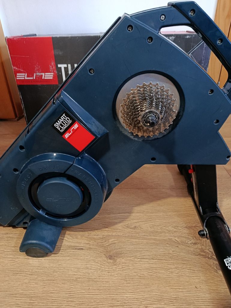 Used Elite Turno Smart Fluid Trainer bike — image 2 of 9