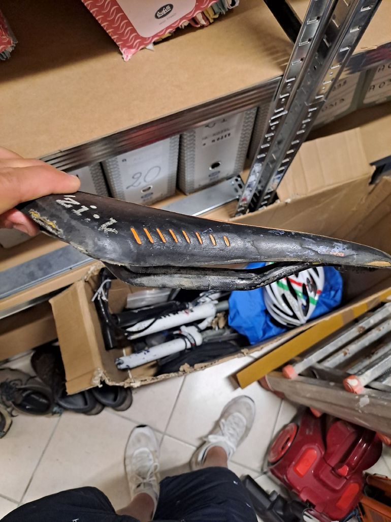 Used Fizik Sella 2015 bike — image 3 of 4