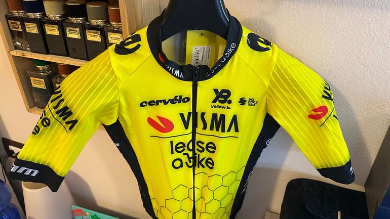 Used Yellow Blue Visma Lease a Bike Cervélo 2025 bike — image 13 of 13