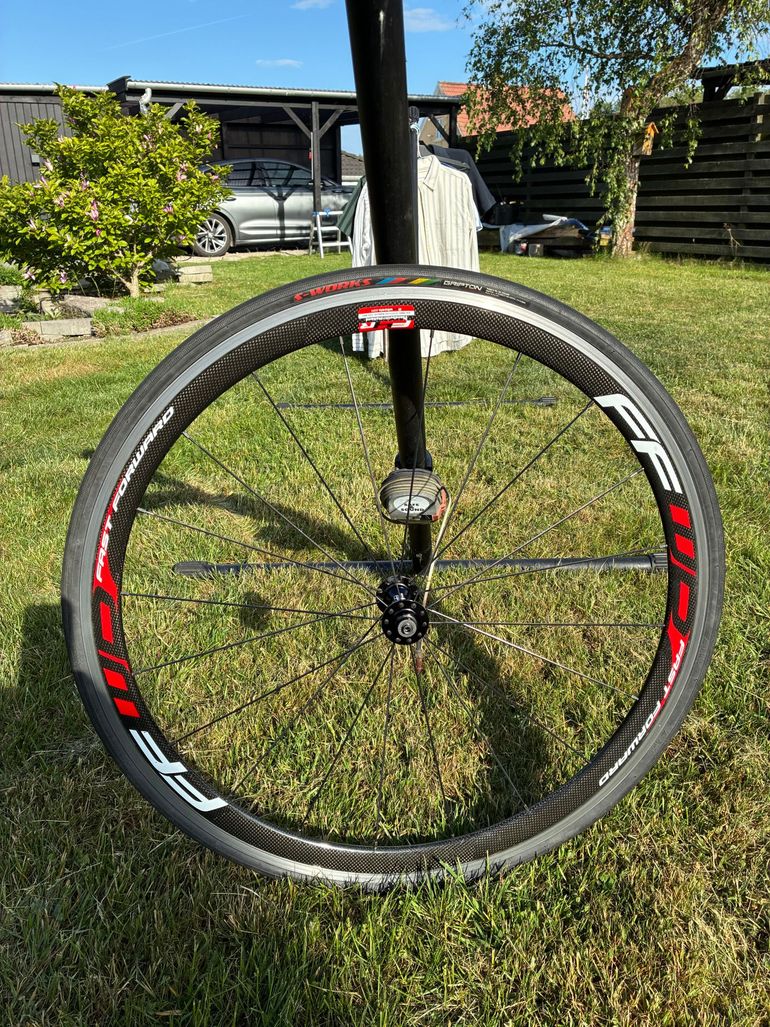 Used Ffwd F4R Carbon frontwheel - 45mm profil bike — image 4 of 4