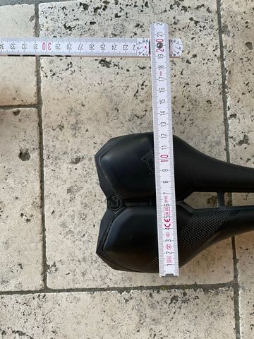 Used Pro Falcon 2024 bike — image 2 of 4