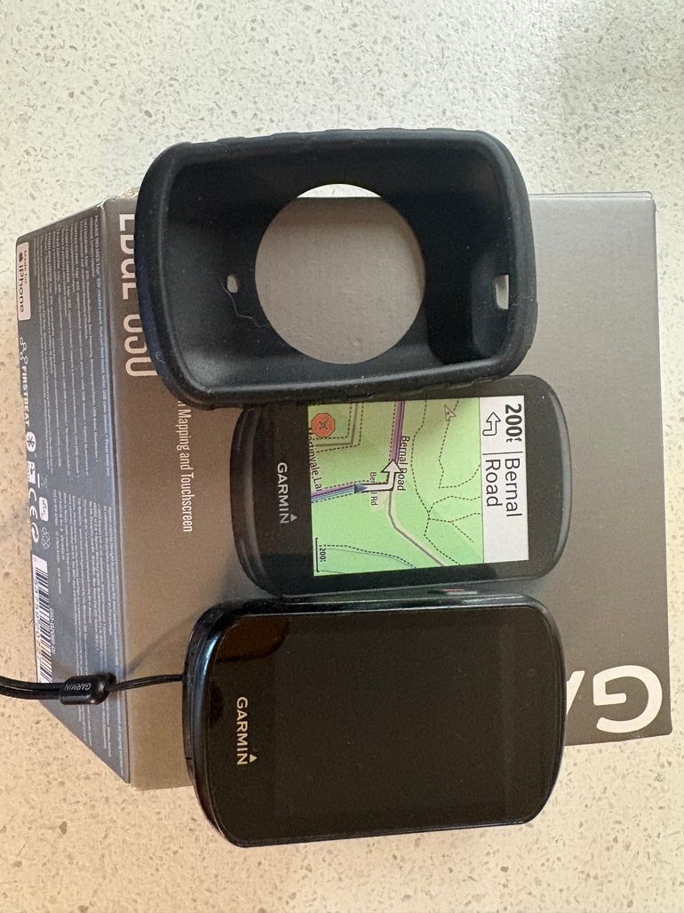 Used Garmin Edge 830 2022 bike — image 1 of 6