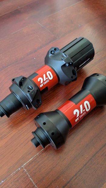 Used Dt Swiss 240 Classic Hub Set 9x100 / 9x130 QR bike — image 5 of 5