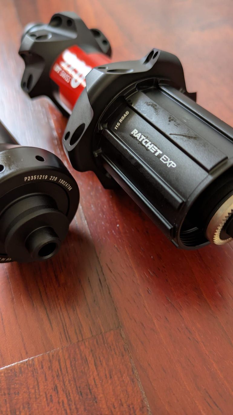 Used Dt Swiss 240 Classic Hub Set 9x100 / 9x130 QR bike — image 2 of 5