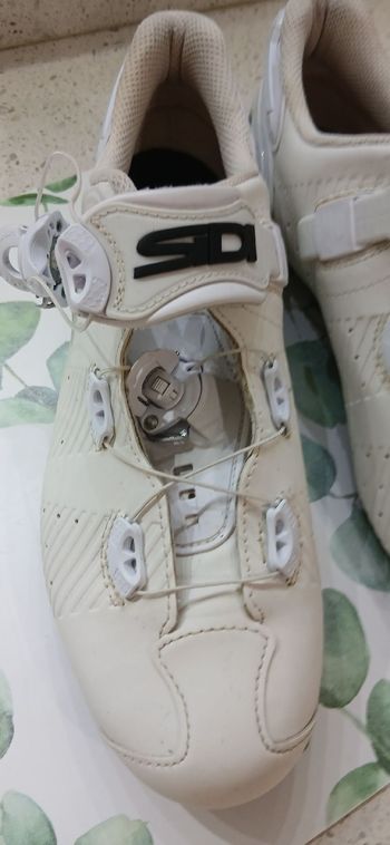 Used sidi wire 2 carbone bike — image 2 of 6