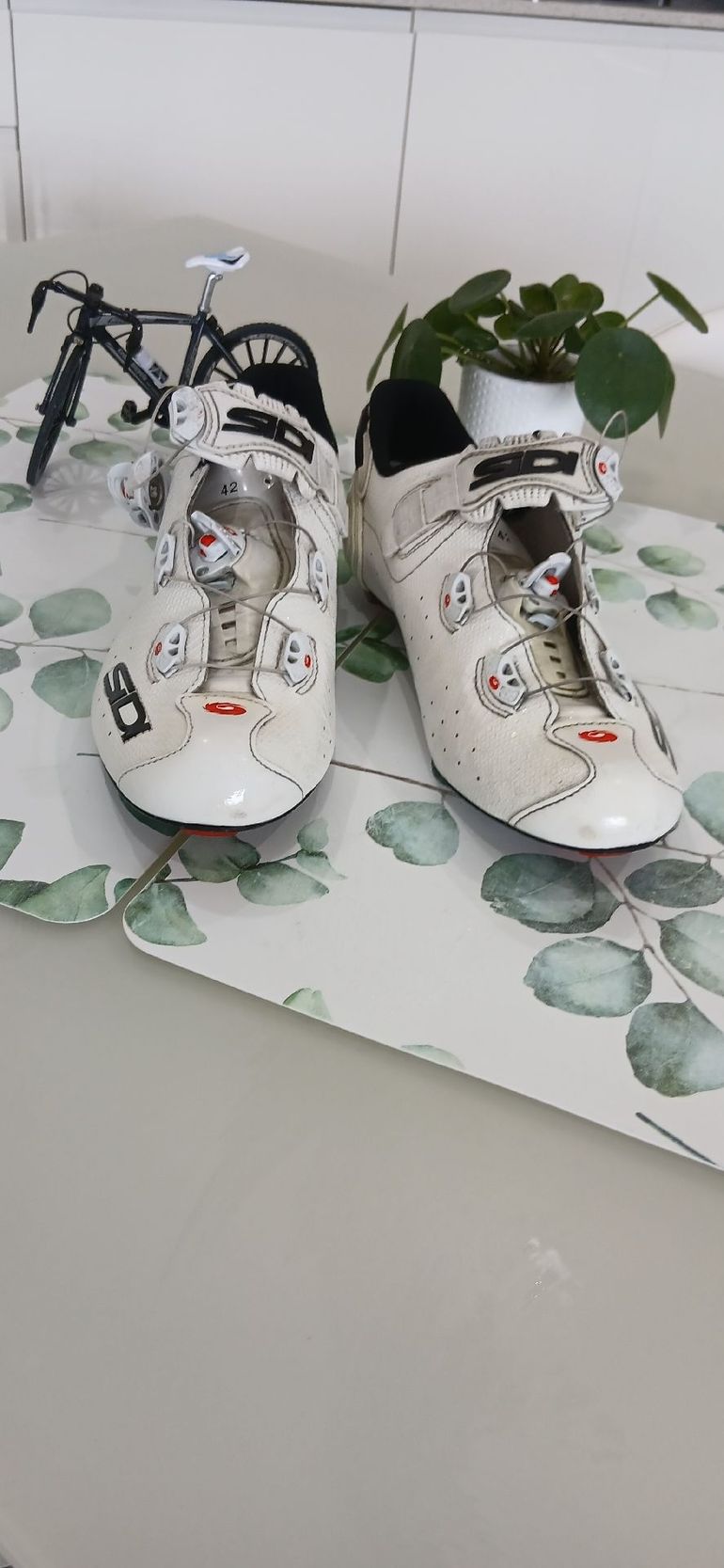 Used sidi wire 2 carbone bike — image 1 of 6