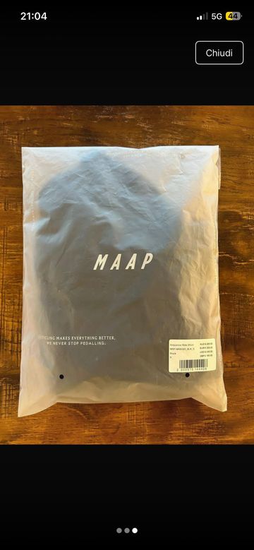Used MAAP Sequence Ride Short Cargo 2026 bike — image 3 of 3