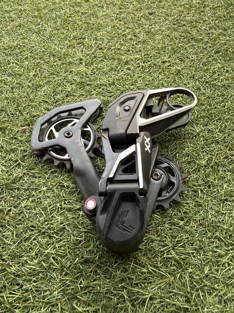 Used Sram XX SL T-Type Axs 12V 2026 bike — image 3 of 9
