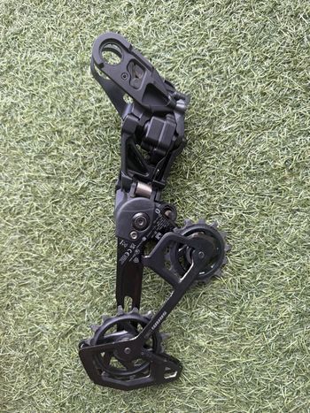 Used Sram XO T-Type Axs 12V 2026 bike — image 7 of 10