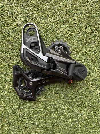 Used Sram XO T-Type Axs 12V 2026 bike — image 2 of 10