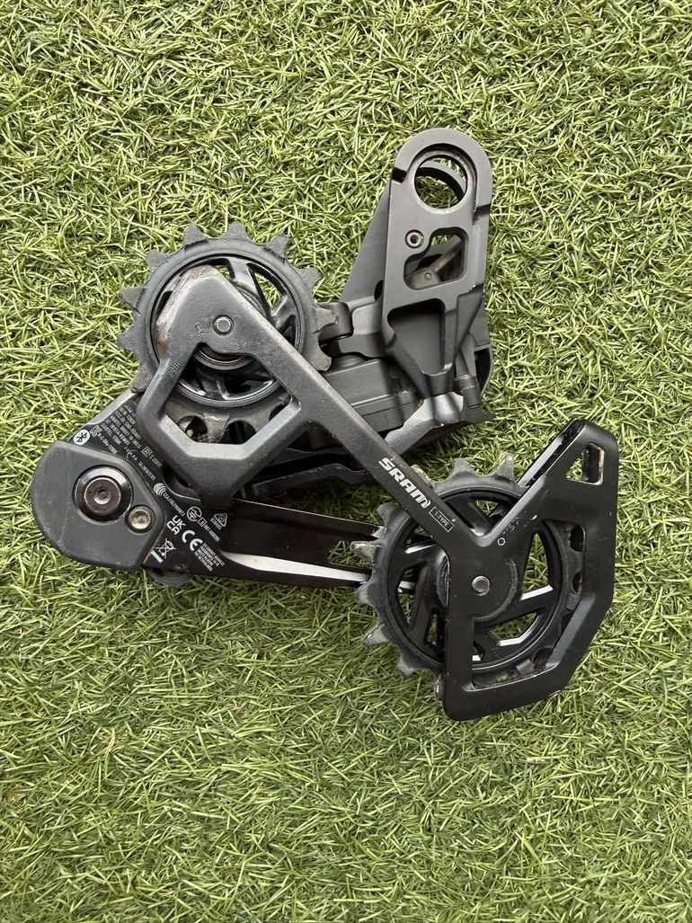 Used Sram XO T-Type Axs 12V 2026 bike — image 3 of 10