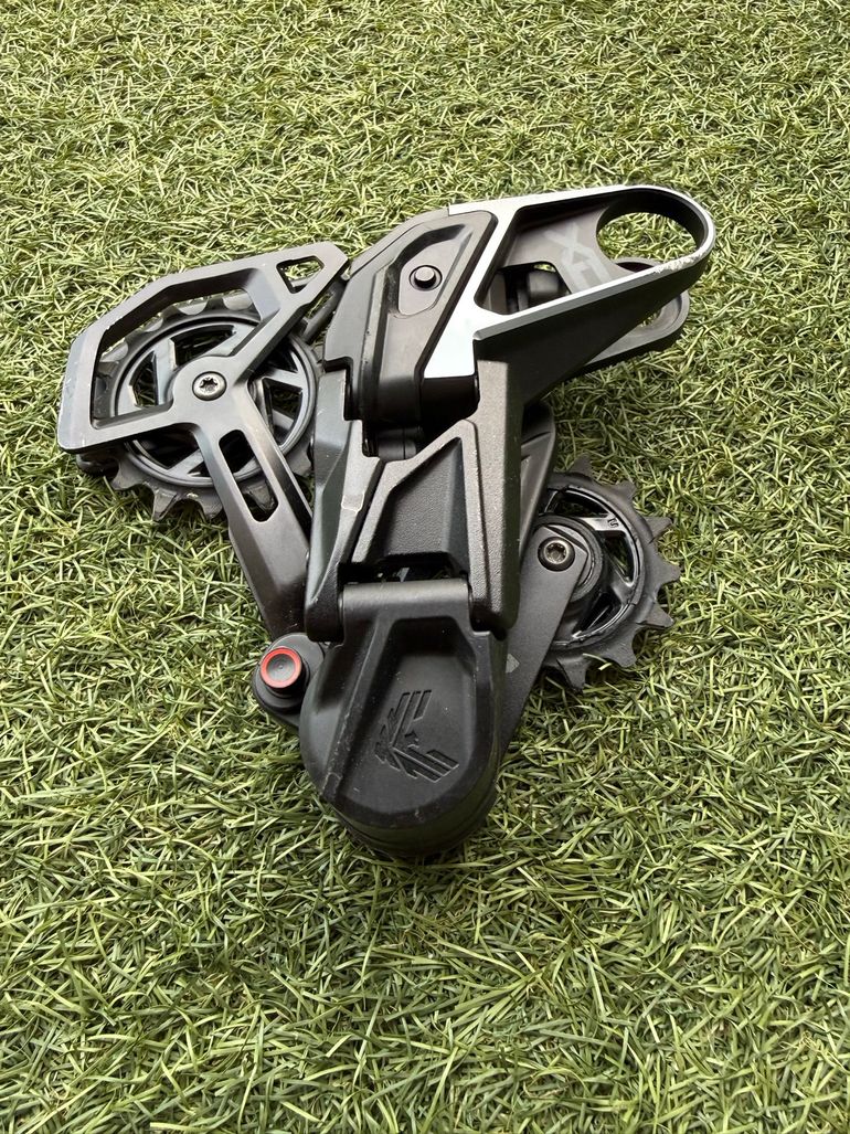 Used Sram XO T-Type Axs 12V 2026 bike — image 4 of 10