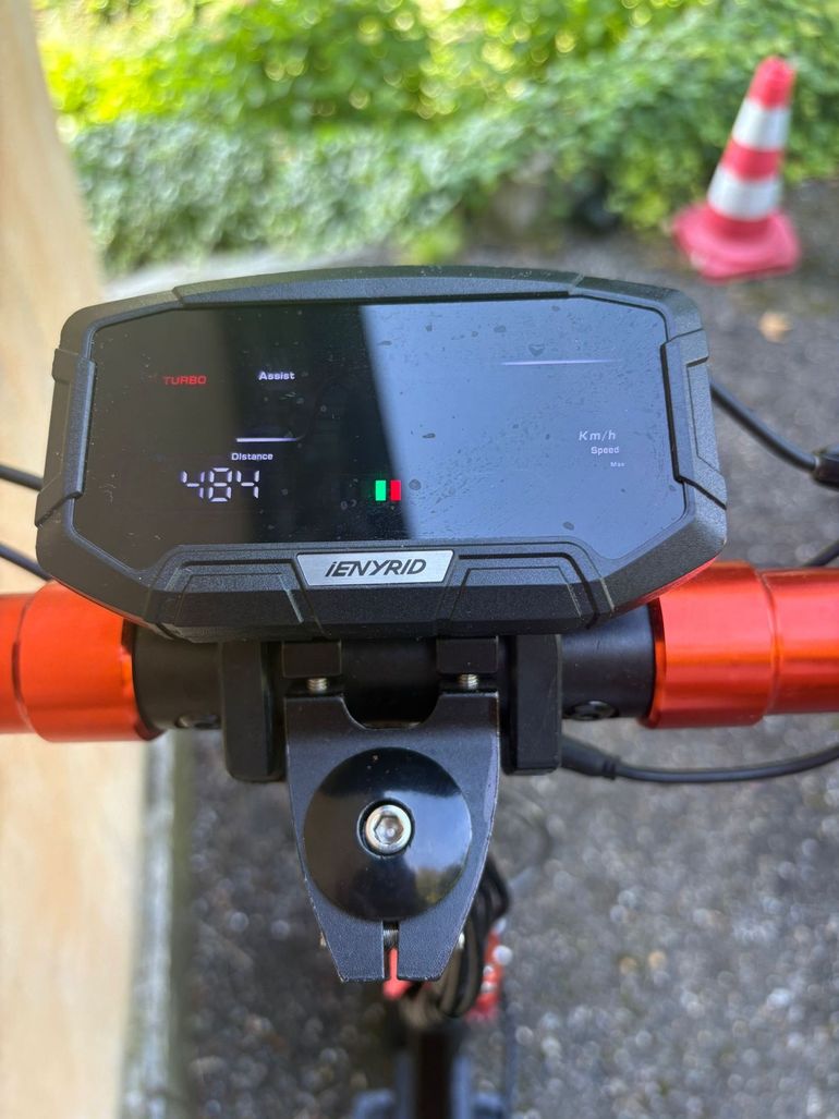 Used Ienyrid Monopattino Elettrico 2025 bike — image 8 of 16